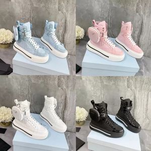 botas triangulares mujer mujer para diseñador Re-Nylon Shoes Macro Sneakers Triple Black White Flat Leather Trainers Lace up Platform Sneaker con bog trainer prad