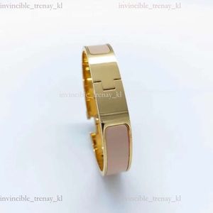 Classsic Designer H Bracelet Lettre en or bracelets Bijoux Femme Femme Brangle en acier inoxydable 18 Color Gold Buckle 17/19 802