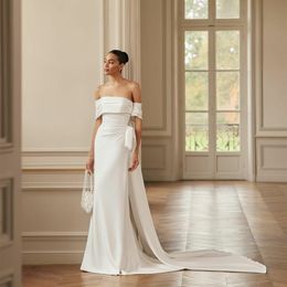 Classy Long Bateau Neck Crepe Garden Robes de mariée Sirène sirène Ivory Pleed Vestido de Noiva Zipper Back Sweep Train Bridal Bridal