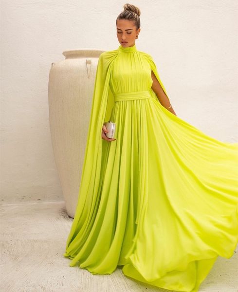 Vestidos de noche de cuello alto y elegante de chifón largo con Cape A-Line Brasil Brasileño Vestido de fiesta de fiesta de fiesta de fiesta plisado brasileño para mujeres