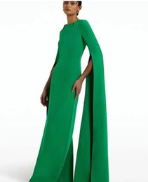 Stijlvolle lange crêpe groene avondjurken met mouwhuls asymmetrische nek vloeren lengte ritssluiting back prom jurken voor vrouwen