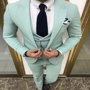 Tuxedos de mariage chic Costumes pour hommes Slim Fit Peaked Revers One Button Prom Man Groomsmen Blazer Designs Veste Pantalon Gilet Tie189h
