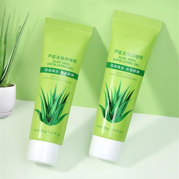 Nettoyants 30 / 50g Aloe Vera Exfoliant gel hydratant Extrait d'aloe Nettoyer pour le visage