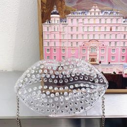 Sacs à main en acrylique transparent avec diamants, sac à bandoulière en forme de lèvre drôle, sacs à bandoulière pour femmes, sac de soirée en strass 231227