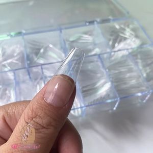 Clear Long Coffin Consejos de uñas falsas gel X Extensiones Gel suave de cubierta completa Presiona sobre uñas falsas Herramienta de uñas de dedo 480pcs/caja 231227