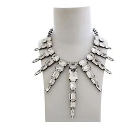 Clair strass acrylique géométrique carré collier ras du cou bijoux de fête pour femmes cristal gros gland collier ras du cou noël 240223