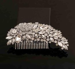 Heldere Strass Kristallen Bruiloft Bruid Bruids Haaraccessoires 2017 Bloemen Haar Kam Kopstukken Haarspelden Sieraden Accessoires S92094755