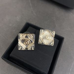 Pendientes de diseñador de bloques cuadrados claros para mujer 2023 Moda OL Charm Elegante Lujo Retro Vintage Geometría Pendiente Pendientes Anillos de oreja Joyería