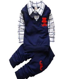 Opruiming Bibicola Spring herfst Babyjongen kleding Sets Kinderkleding Set Peuter jongens Katoen T -shirtspants sportpak Track7801589