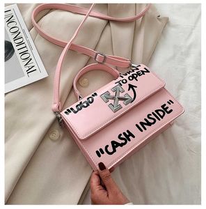 Liquidation au détail en gros de haute qualité sac à main femme 2023 nouveau tendance coréen polyvalent msenger minorité française digne une épaule petit sac carréSUV9