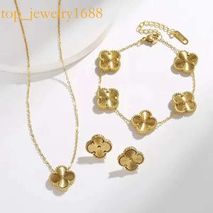 Cleef Fashion Brand Gold Clover Collier Bracelet Boucle d'oreilles Ensemble 4 / quatre Bijoux de créateur pour femmes