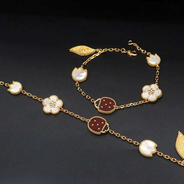 Cleef Four Leaf Van Vanclef Brazalete de trébol de cuatro hojas vanly Clefly pulsera New Seven Star Ladybug Five Flower Pulsera Mujer Edición alta Moda Light Lux