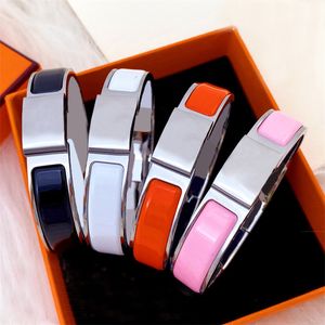 Clic Gouden armband klassiekers armbanden vrouw man designer sieraden zilver titanium staal 19 Kleur selecteren goede kwaliteit niet-vervagende unisex cadeau paar armband