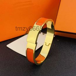 Clic Bracelet en or pour femmes et hommes, bijoux de créateur, mode classique, décontracté, sportif, unisexe, cadeaux, bijoux en acier inoxydable, 19 couleurs au choix, bracelets à breloques DO2A