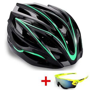 Casques d'escalade Casque de cyclisme ultraléger conception de flamme vtt sécurité d'équitation sur route casque de chapeau réglable casque de vélo de vélo intégralement moulé