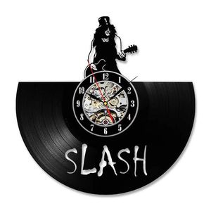 Klokken Wandklokken Guns N Rose Slash Vinylplaat Wandklok Muziekthema 3D Stickers Rockband Vinyl Klok LED Wandhorloge Modern Design H