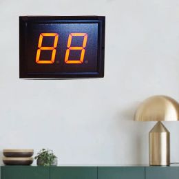 Horloges mures horloges de haute qualité 3 pouces 2 pouces montées 99 jours compte à rebours de la LED du personnel de la file d'attente du personnel de la file d'attente