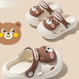 Clogs Summer Children's Slippers Outdoor Non glissement et fond doux Comfort Migne Baby Hole Chaussures Boys and Girls Home Slippers