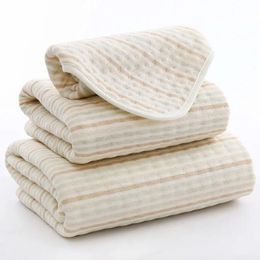 Couches lavables 4 couches Nappy Pads CoverAbsorbant imperméable à l'eau bébé matelas à langer lavable matelas 231007