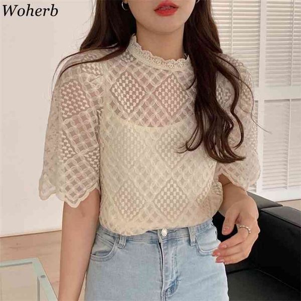 Ropa para mujeres Blusas Sweet Stand-up Collar Lace Hollow Crochet Floral Blusas Manga corta Camisa elegante Tops coreanos 210519