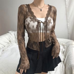 Vêtements Kawaii Goth Y2k Crop Top en dentelle Vêtements Fairy Grunge Core Fairycore Vintage Graphic Sweat T Shirt Mode coréenne 220408