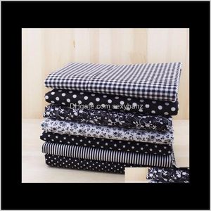 Vêtements Vêtements Drop Delivery 2021 7Pcs 50Cm X48Cm-50Cm Plaine Mince Patchwork Coton Dobby Tissu Floral Série Bleu Charme Trimestres Bundle Se