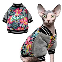 Ropa de ropa para gatos Invierno espesas para mascotas de mascotas de mascotas de perro con algodón gatito gatito gatito ropa flor disfraces de gatos estampados