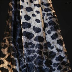 Kledingstof 50 cm 170 cm/stuk Limited Edition wilde luipaardprint showrok pak jas broek ontwerper modestoffen