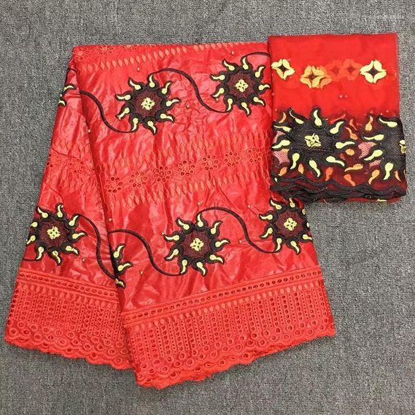 Tissu d'habillement beau Bazin Riche brocart tissus africains de haute qualité Getzner brodé pour robe