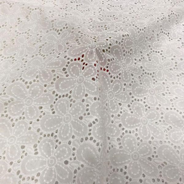 Ropa tela Broderie Anglaise ojal festoneado Floral bordado blanco algodón encaje para vestido blusa niños tela decoración cortada a medida