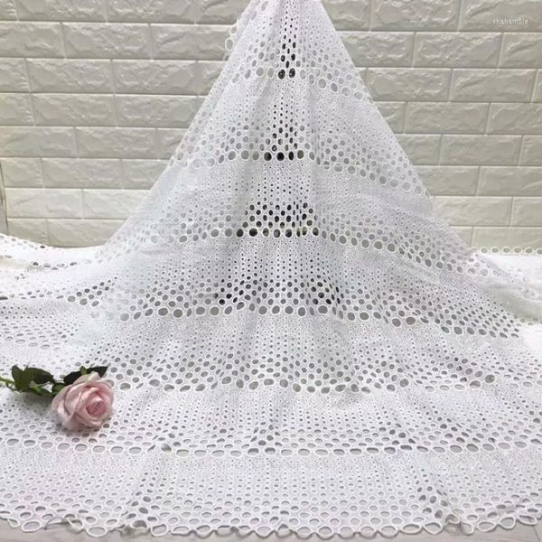 Tissu d'habillement cordon en dentelle blanche pour la fête nigériane Guipure Dentelle Tissu maille Voile suisse en gros 5yard/ensemble L1601-