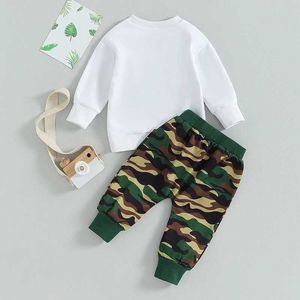 Kledingsets 0-36 maanden Babymeisje Sweatshirt Outfits Lange mouw Borduurwerkpullover Camouflagebroek Set Girls Spring herfstkleding set
