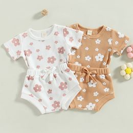 Ensembles de vêtements 0211 Lioraitiin 018M Infant Baby Girl 2Pcs Tenues d'été à manches courtes en tricot gaufré Floral Tshirt Shorts Set 230601