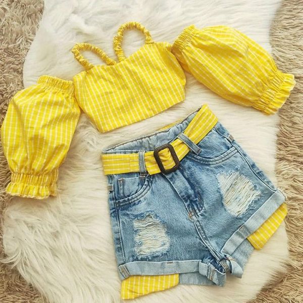 Ensembles de vêtements 1 5 ans Mode Enfant Filles Vêtements D'été Hors Épaule À Carreaux Sangle Crop Tops avec Ceinture Denim Déchiré Trou Shorts Tenues 230630