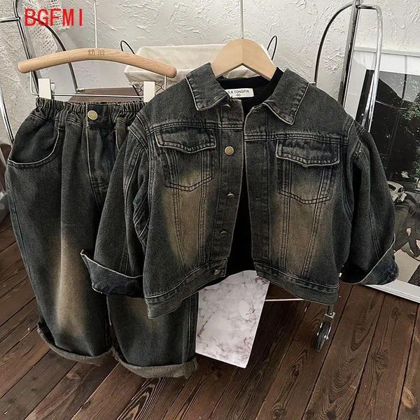 Ensembles de vêtements 2-10y pour enfants pour enfants printemps et automne 2024 Bébé garçons filles rétro givrée corée coréenne denim en vrac deux pièces.