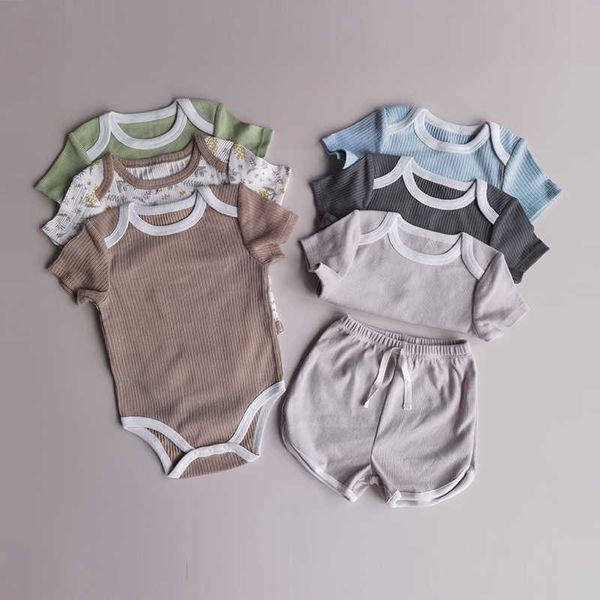 Ensembles de vêtements 2022 bébé fille nouveaux vêtements ensemble imprimé doux coton body shorts ensemble de vêtements enfant en bas âge confortable bébé garçon barboteuse Bloomers Z0321