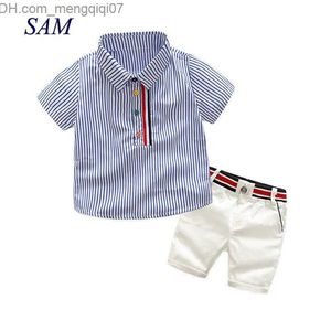 Conjuntos de ropa 2022 Conjunto de ropa de moda de verano para niños Camiseta de manga corta a rayas para niños + Pantalones cortos Conjunto de 2 piezas para hombres Z230717