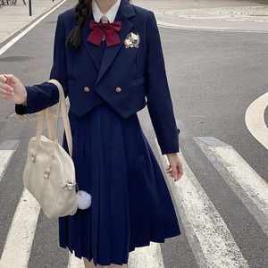 Ensembles de vêtements 2022 JK Uniforme Jupe Version Coréenne Japonaise Du Collège Style Véritable Costume Veste Doux Fille