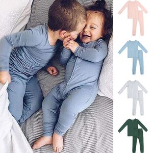Kledingsets 2023 Aankomstbamboe vezel Peuter Baby Children's Pyjama's Pak voor meisjes Solid Long Sleeve Toppants Boys Sleepwear 230907