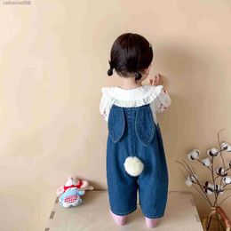 Conjuntos de ropa 2023 otoño Corea bebé niña 2 piezas conjunto de ropa algodón dibujos animados impreso camisa Denim conejo oreja suspensor pantalón traje infantil niña OutfitL231202