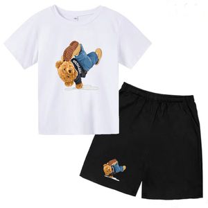 Ensembles de vêtements 2023 Fun Bear Car Inverted Print BoyGirl Tshirt Top Shorts 2 Piece Set Kids Summer Baby Cute Athleisure Suit for Ages 314 230728