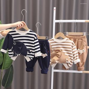 Ensembles de vêtements 2023 printemps coréen enfant garçon 2 pièces ensemble de vêtements dessin animé broderie éléphant sweat pantalons de survêtement survêtement enfant en bas âge bébé tenue