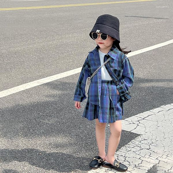 Sets de ropa 2023 Styles Girls 2pcs Set rayado Falda Blazer Falta Autumn Fashion Suits Niños 2-8 años