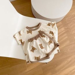 Ensembles de vêtements 2023 été bébé garçon dessin animé ours imprimé motif décontracté à manches courtes hauts enfant en bas âge fille respirant Shorts 2 pièces ensemble