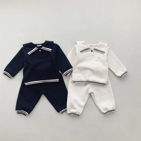 Ensembles de vêtements 2023 hiver bébé plus velours épais col bleu marine ensemble infantile garçon fille décontracté sweat-shirt à revers pantalon 2pcs costume tenues pour tout-petits