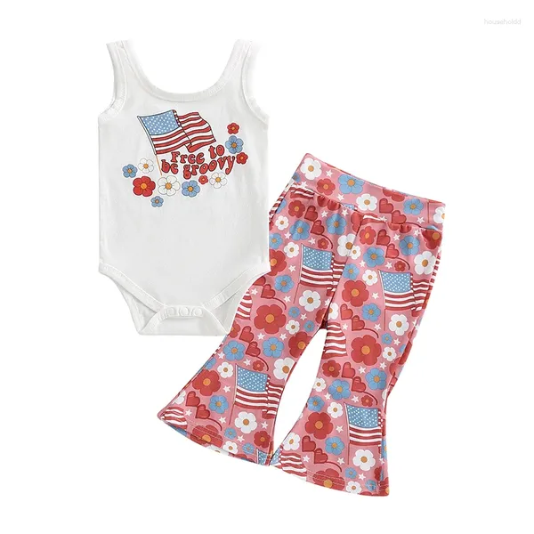 Ensembles de vêtements 2024 0-24m Bébé filles lettres sans manchettes imprimées avec un pantalon fleuri de fleur pour le jour de l'indépendance