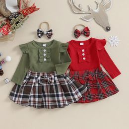 Kledingsets 2024-09-18 Lioraitiin 0-12M Baby Meisje Kerstoutfit Set Ruche Gebreide Geribbelde Romper Geruite Rok Strik Hoofdband 3 Stuks