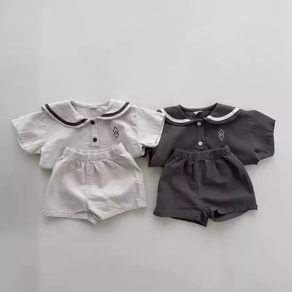 Ensembles de vêtements 2024 Baby Set Design Inspired Match Round Cou Round Court à manches pour les garçons et les filles polyvalentes Summer