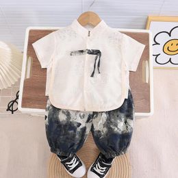 Ensembles de vêtements 2024 Boutique Baby Boy Vêtements d'été pour enfants Boys 2 à 3 ans Shirts et shorts à manches courtes imprimées de style chinois