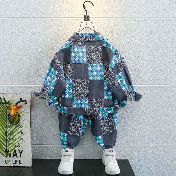 Ensembles de vêtements 2024 garçons denim bébé costumes veste d'automne pour enfants 2pcs de vêtements de printemps de style étranger